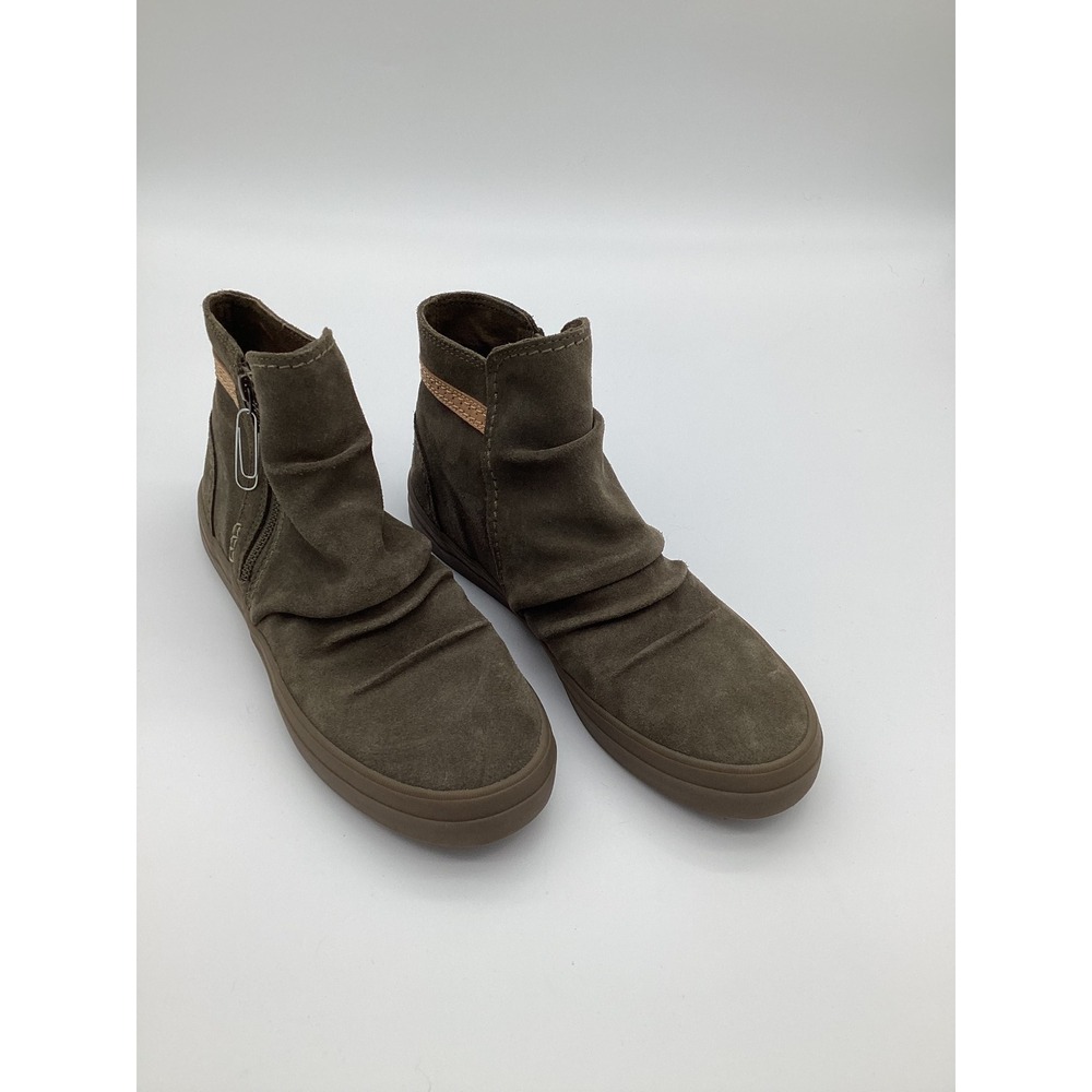 Sperry 9 Olive Green Suede Crest Vibe Mid Slouch Ankle Bootie Sneaker Gorpcore